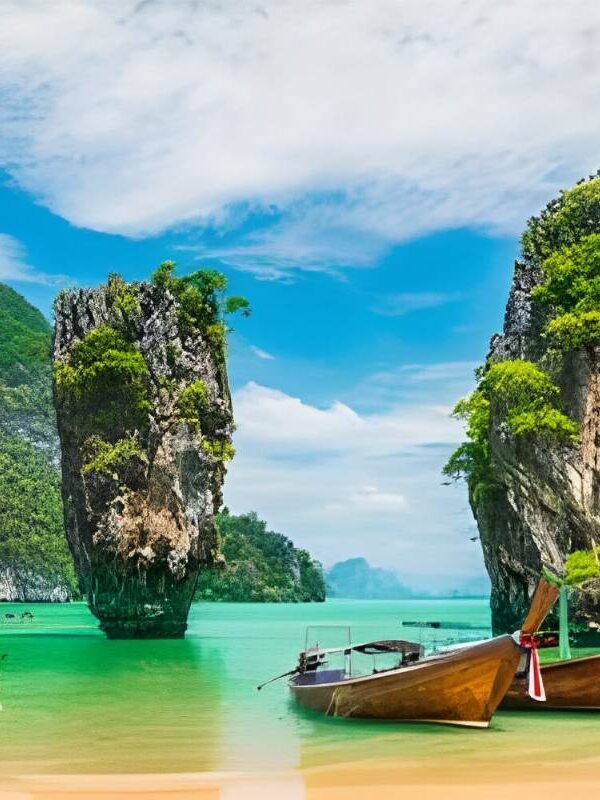 Long Tail Boat tour of Phuket