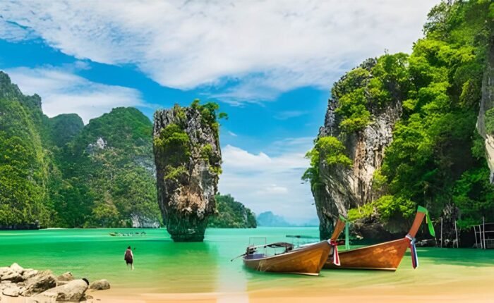 Long Tail Boat tour of Phuket