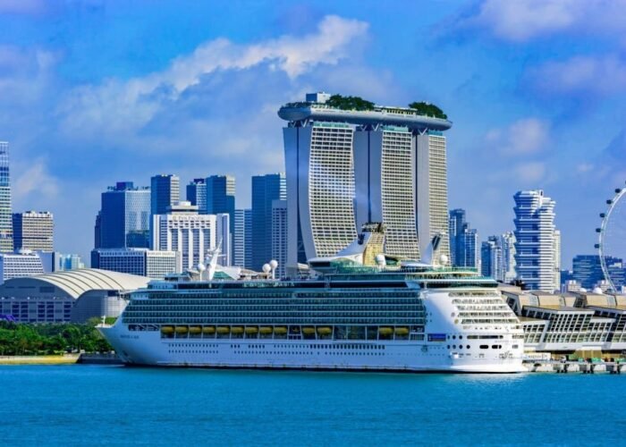 Cruise of Singapore