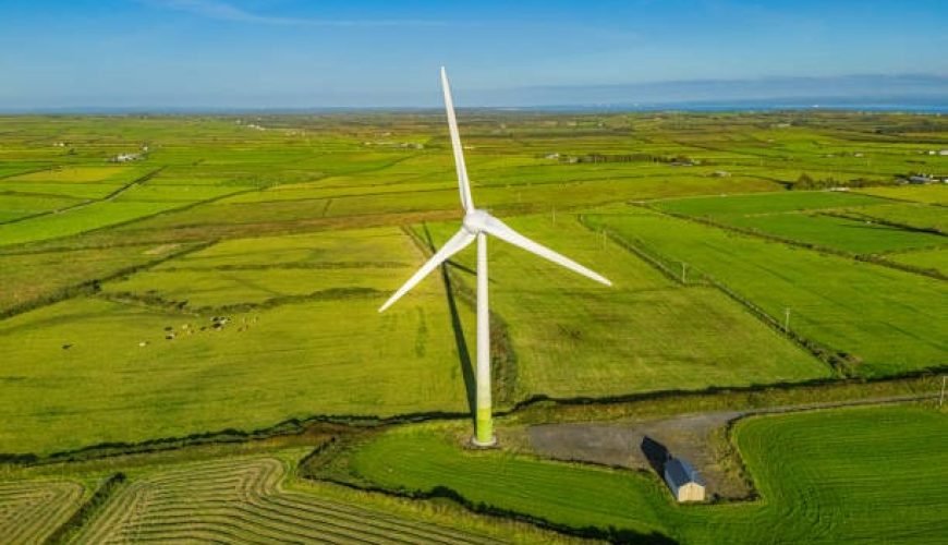 Exploring the Emerald Isle: Unveiling the Magic of Ireland Through Guided Tours